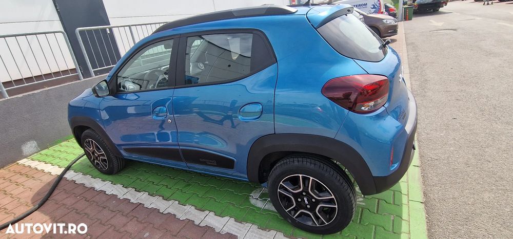Dacia Spring Expression - 9