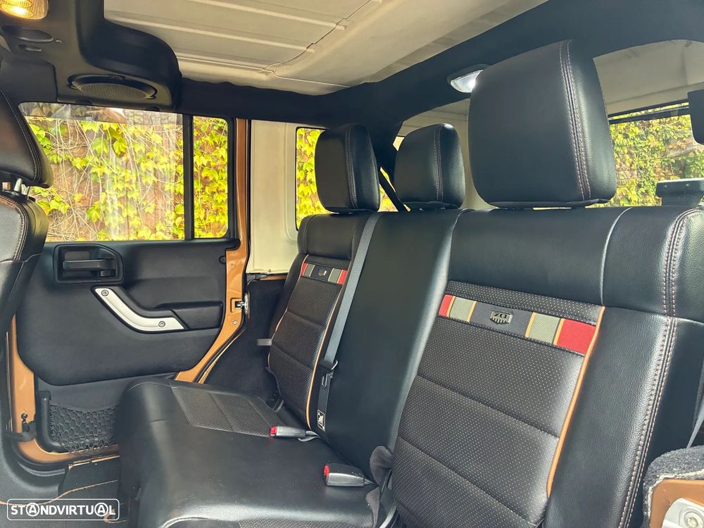 Jeep Wrangler Unlimited 2.8 CRD ATX Sahara Adventure Edition - 7