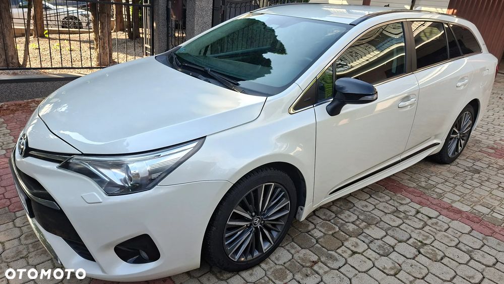 Toyota Avensis 1.8 Selection MS - 3