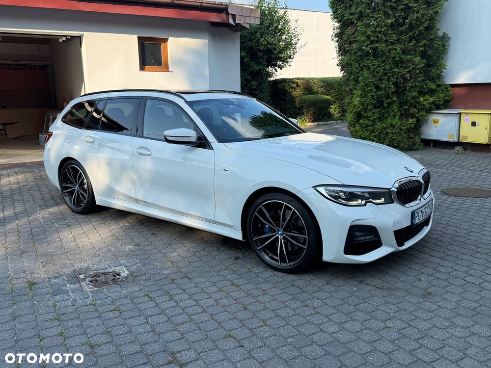 BMW Seria 3 320d Edition M Sport Shadow - 4