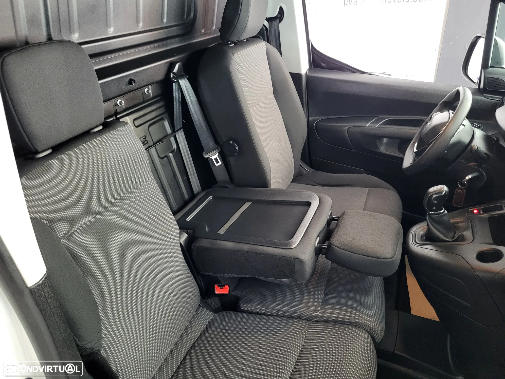 Peugeot PARTNER L2 LONGA 1.5HDi 100cv Aslphalt 3Lug. - 43