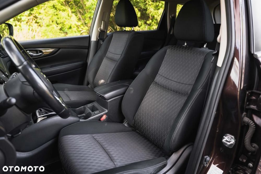 Nissan X-Trail - 14