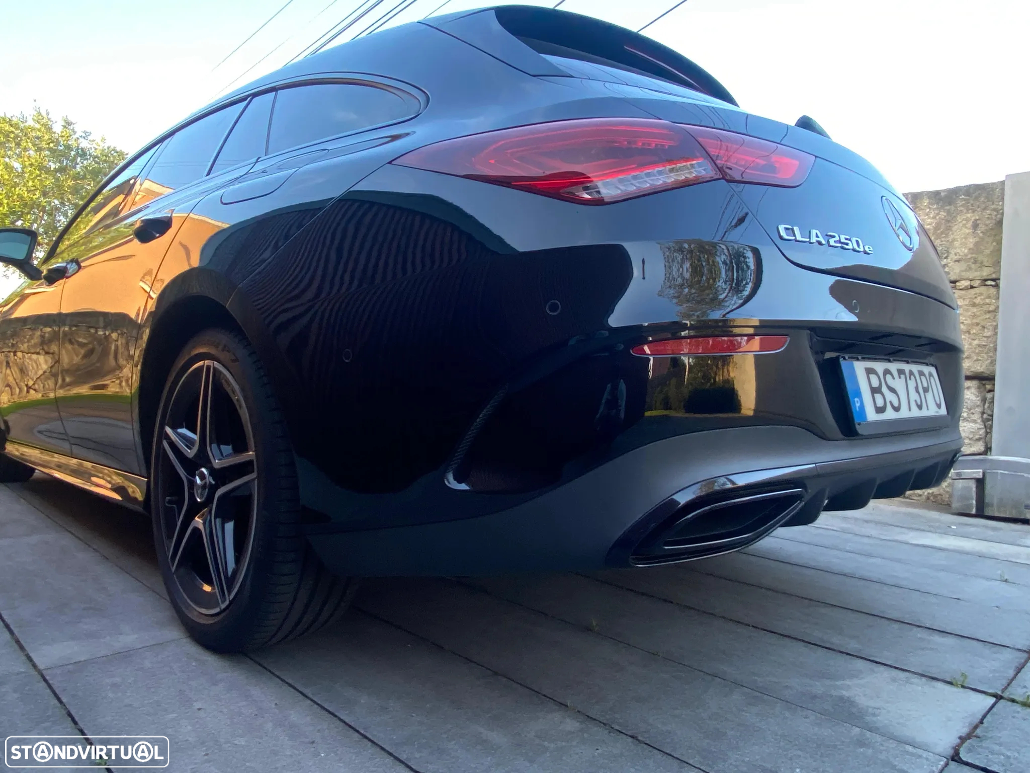 Mercedes-Benz CLA 250 e Shooting Brake AMG Line - 4