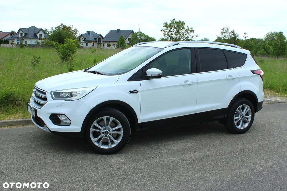 Ford Kuga 2.0 TDCi 4x2 Titanium - 13
