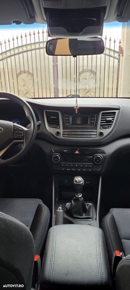 Hyundai Tucson 1.6 GDI 2WD 6MT Comfort - 10