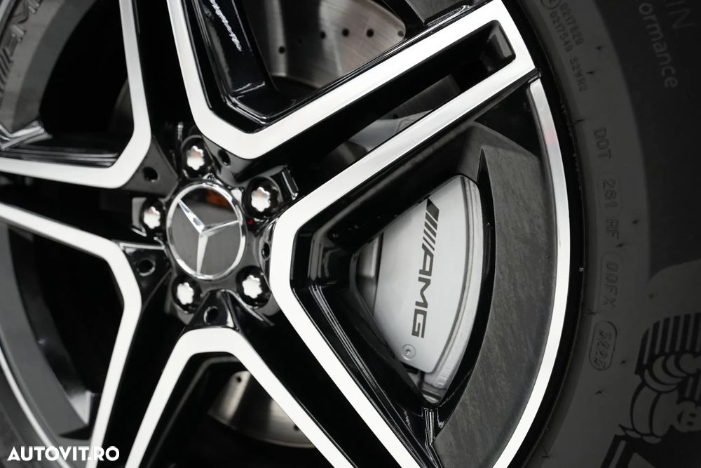 Mercedes-Benz GLE AMG 53 MHEV 4MATIC+ - 32