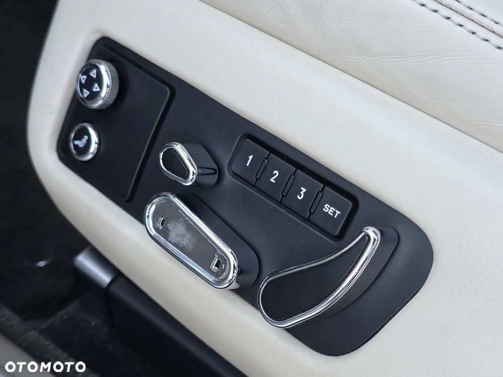 Bentley Continental GT - 15