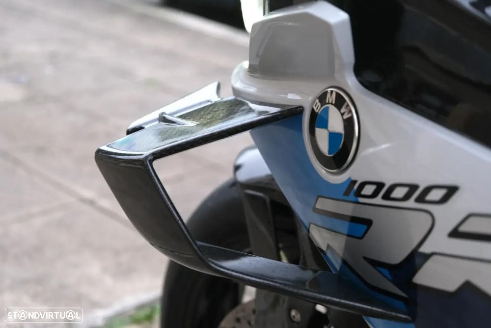 BMW M 1000 RR - 10
