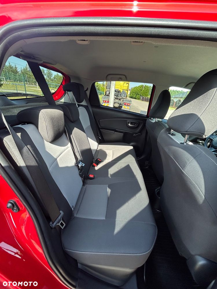 Toyota Yaris - 8