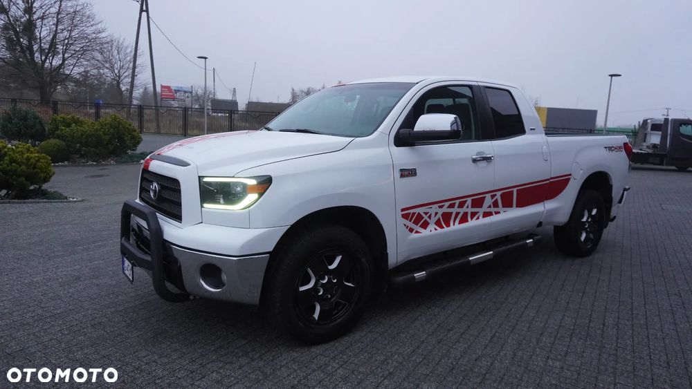 Toyota Tundra 5.7 4x4 Double Cab SR5 - 1
