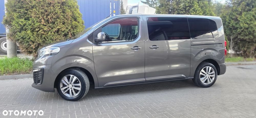 Peugeot Traveller L2 2.0 Business VIP - 5