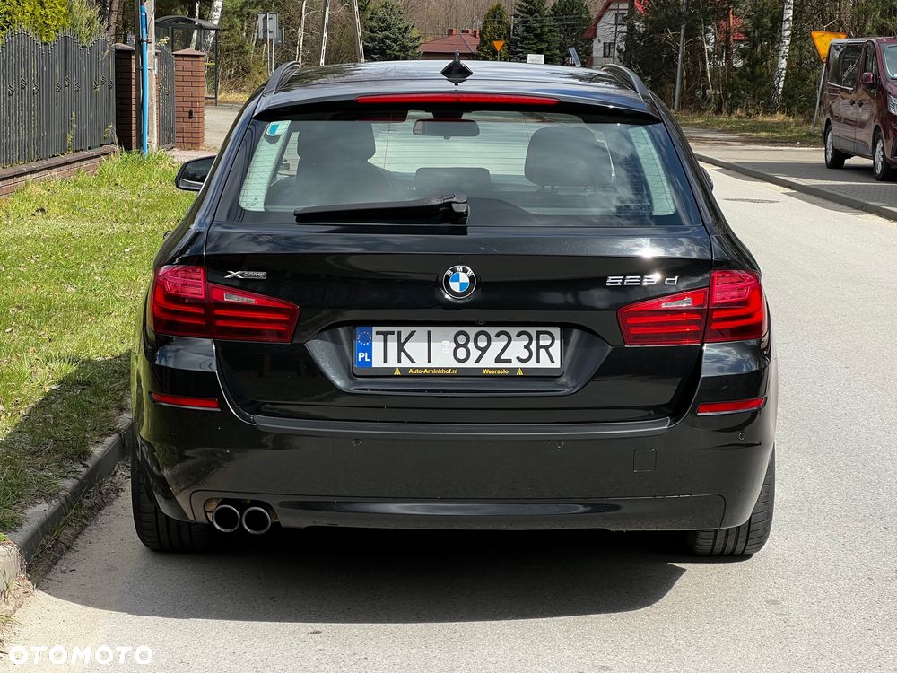 BMW Seria 5 525d xDrive Sport-Aut - 15