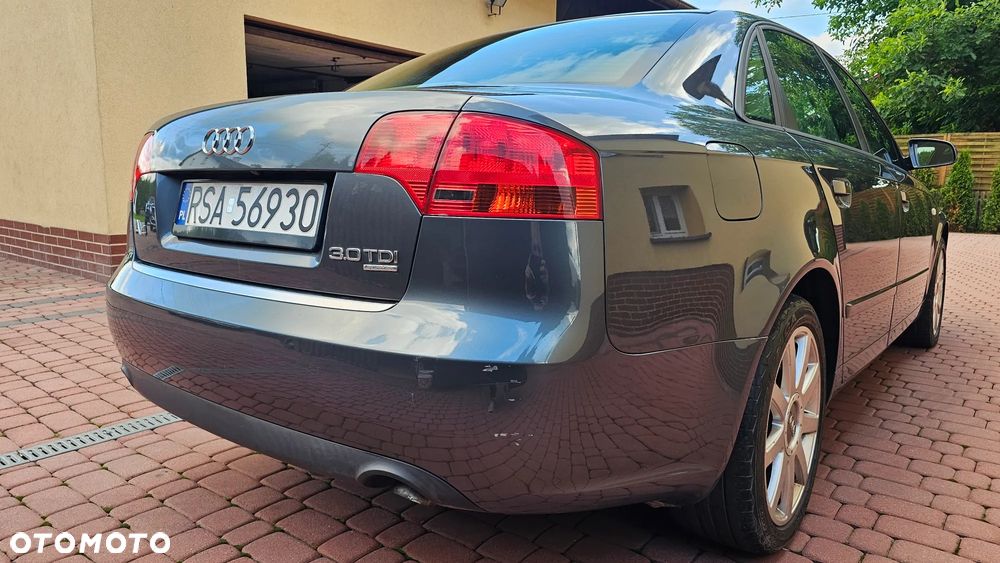 Audi A4 Limousine - 25