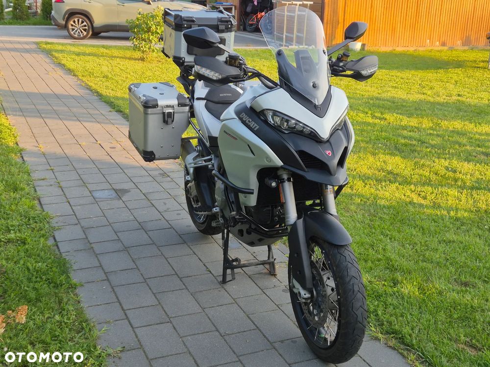 Ducati Multistrada - 12