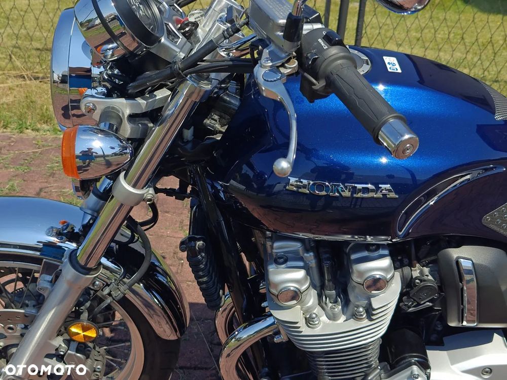 Honda CB - 29
