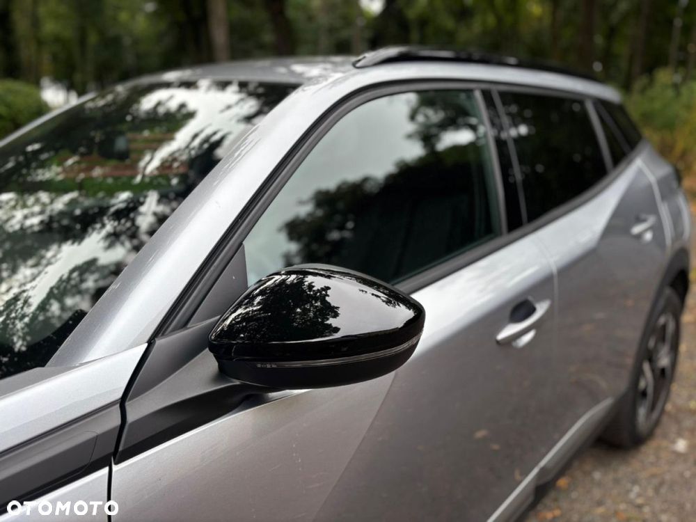 Peugeot 2008 - 12