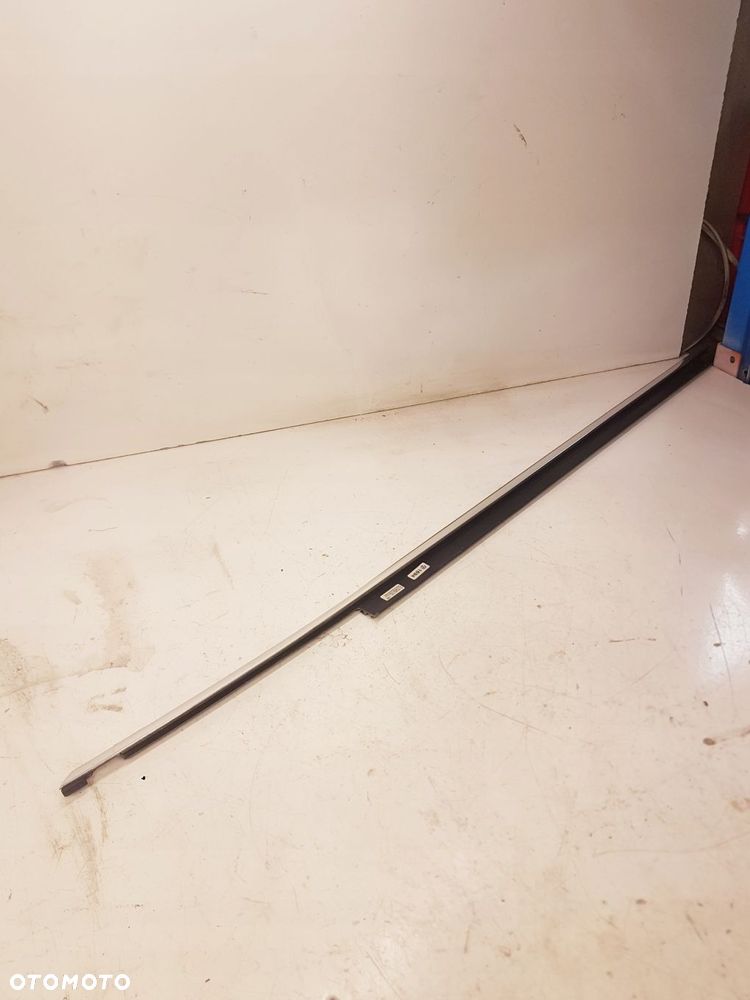 LISTWA CHROM DRZWI LEWY PRZÓD AUDI A5 8T0853283C