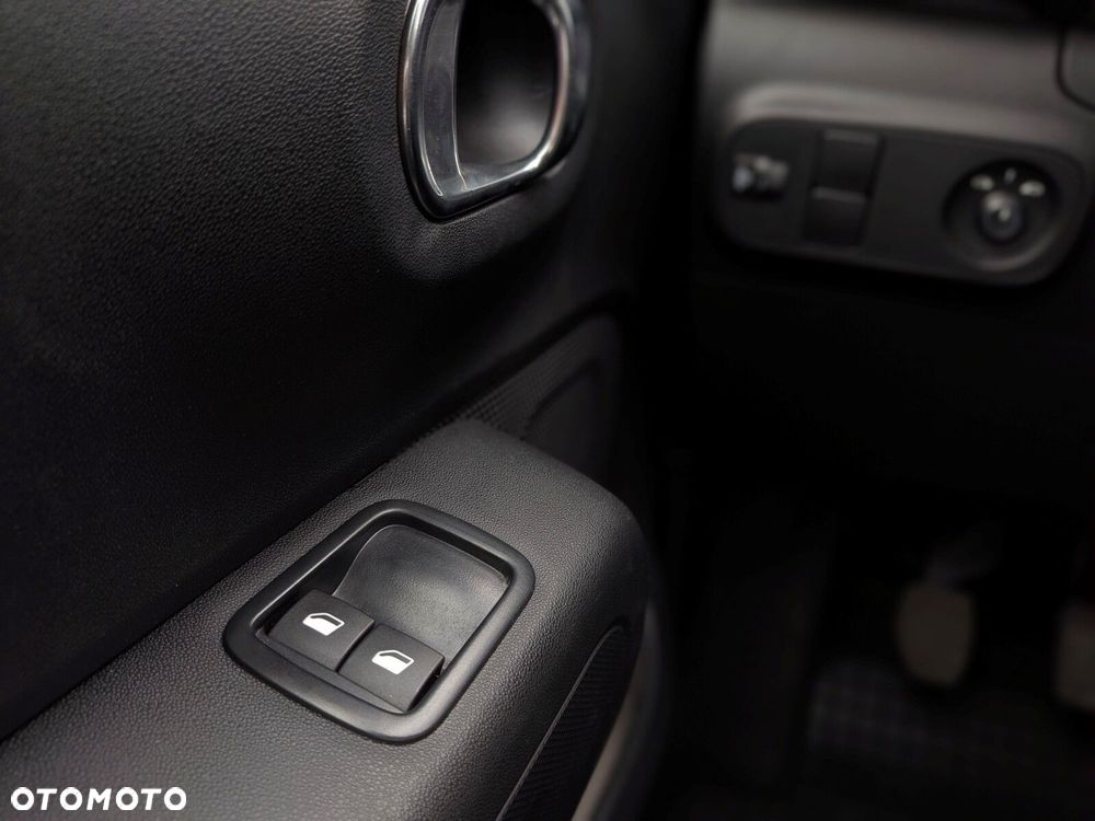 Citroën C3 1.2 PureTech Feel - 29
