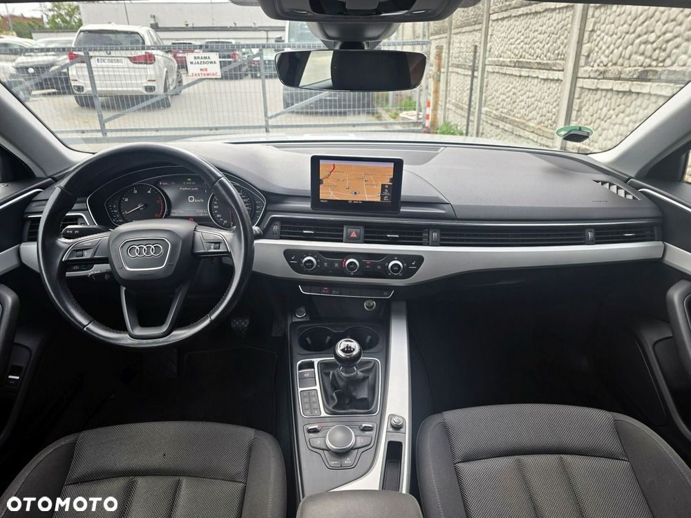 Audi A4 Avant 2.0 TDI - 15