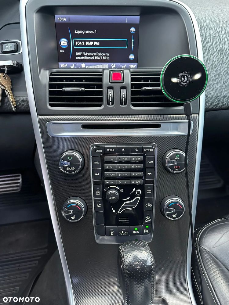 Volvo XC 60 - 8