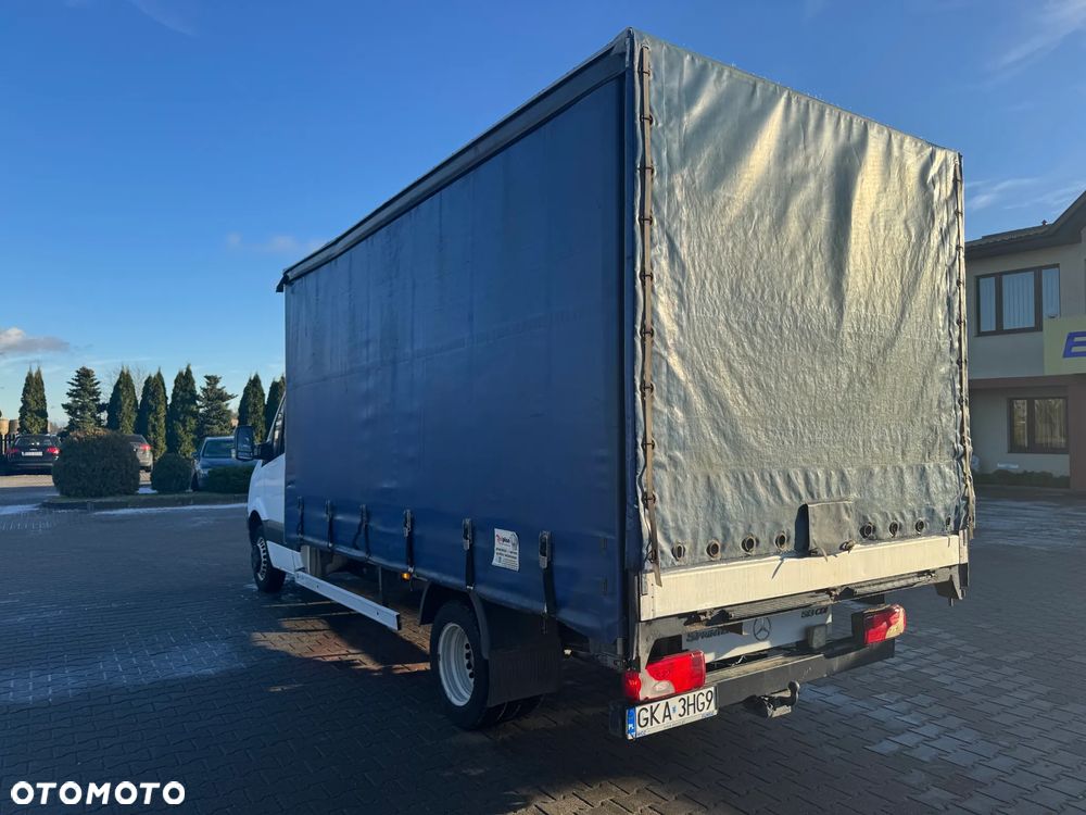 Mercedes-Benz Sprinter - 6