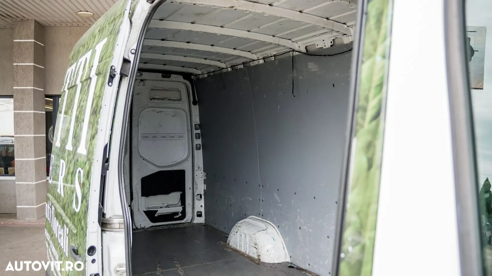 Mercedes-Benz SPRINTER - 7