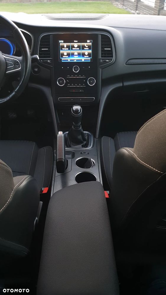 Renault Megane BLUE dCi 115 BOSE EDITION - 31