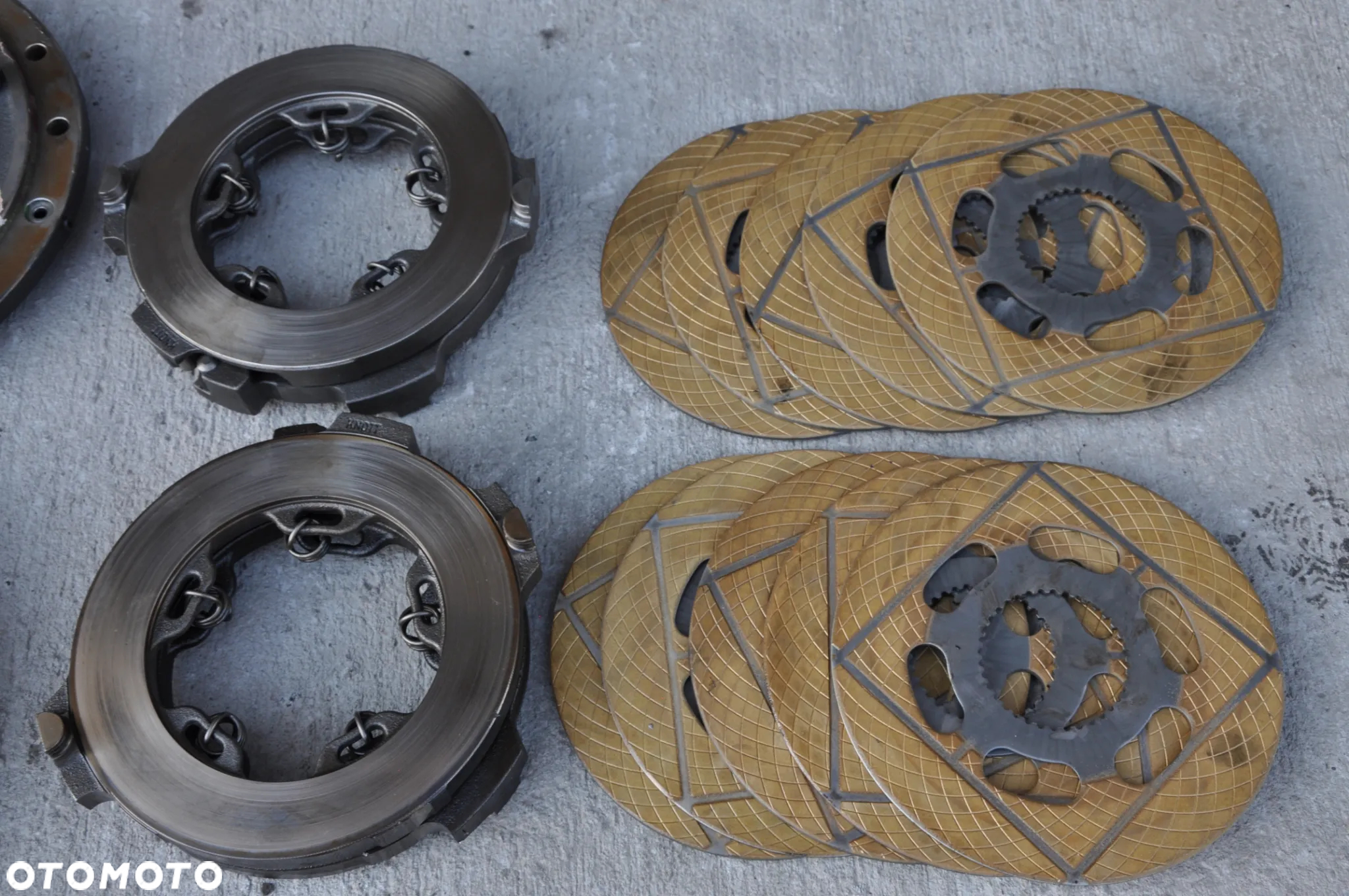 TARCZKI PRZEKŁADKI ZACISKI HAMULCOWE MASSEY FERGUSON 7480 6480 6485 - 5