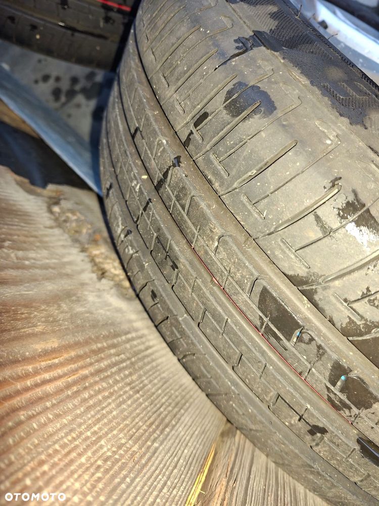 Koła Felgi Toyota OE YARIS 6.0" x 15" 5x100 ET 45 Opony 23r - 7