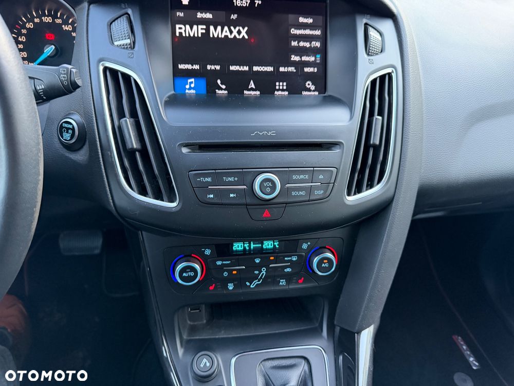 Ford Focus 1.0 EcoBoost Titanium Business - 10