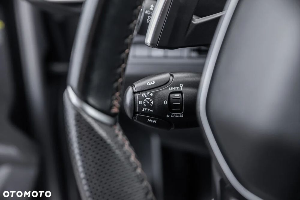 Peugeot 5008 BlueHDi 130 EAT8 Allure Pack - 24