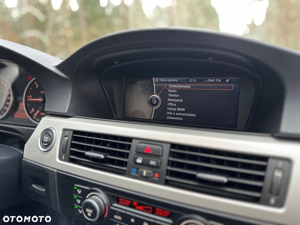 BMW Seria 3 320d xDrive - 19