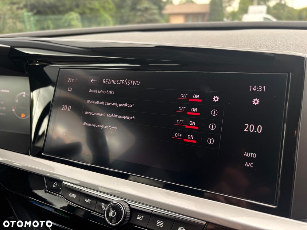 Opel Grandland 1.5 D Automatik Business Edition - 34