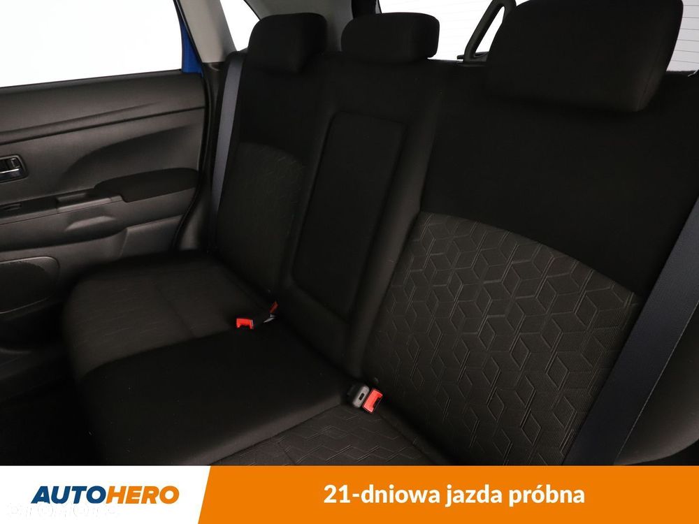 Mitsubishi ASX 2.0 Invite - 15