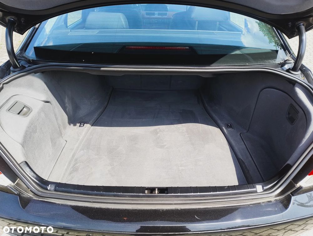 BMW Seria 7 740d - 18