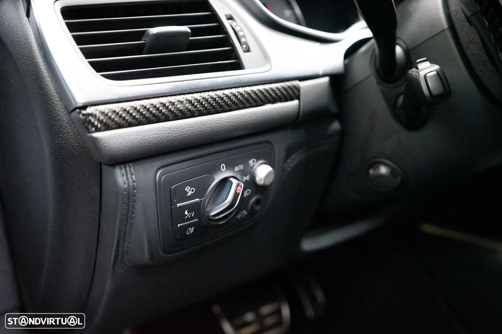 Audi RS6 Avant 4.0 TFSi quattro Tiptronic - 29