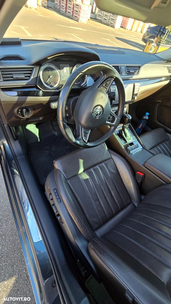 Skoda Superb 2.0 TDI DSG Laurin & Klement - 10