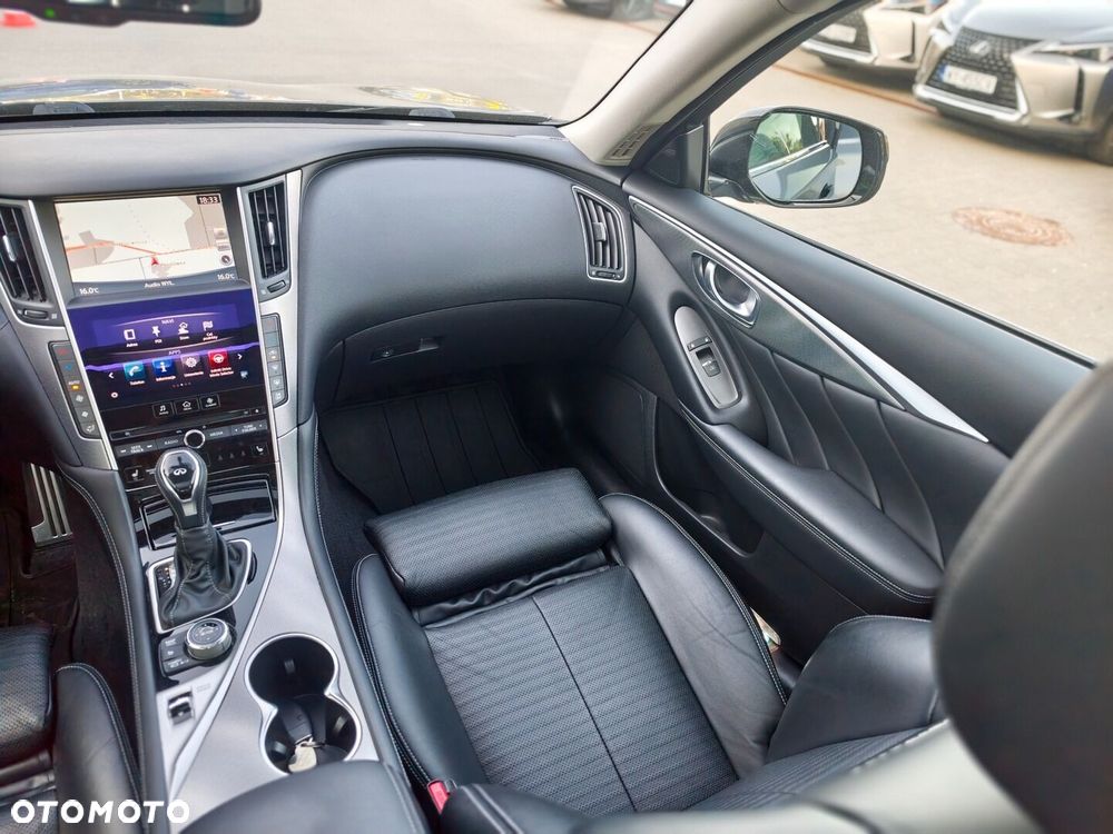 Infiniti Q50 Q50S Hybrid Sport Tech AWD - 11