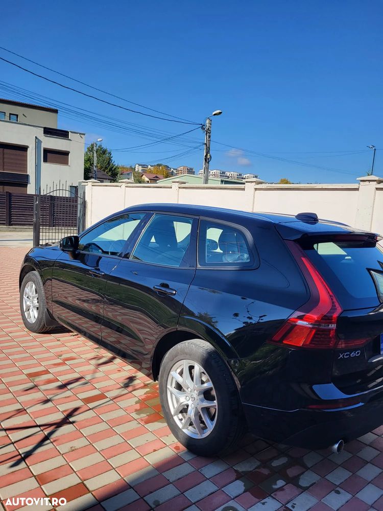 Volvo XC 60 D4 AWD Momentum - 2