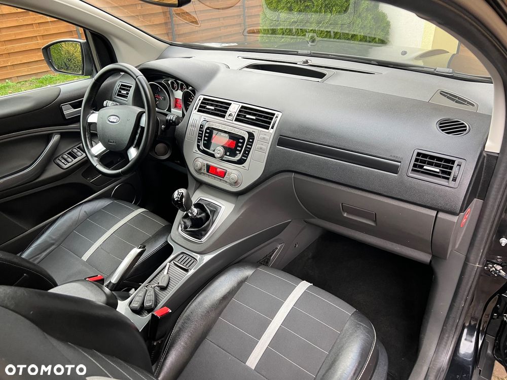 Ford Kuga - 14