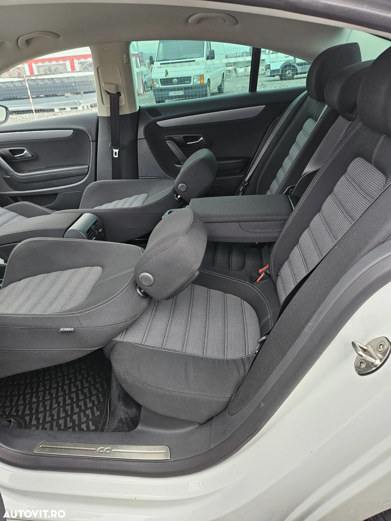 Volkswagen Passat CC 2.0 TDI BMT - 22