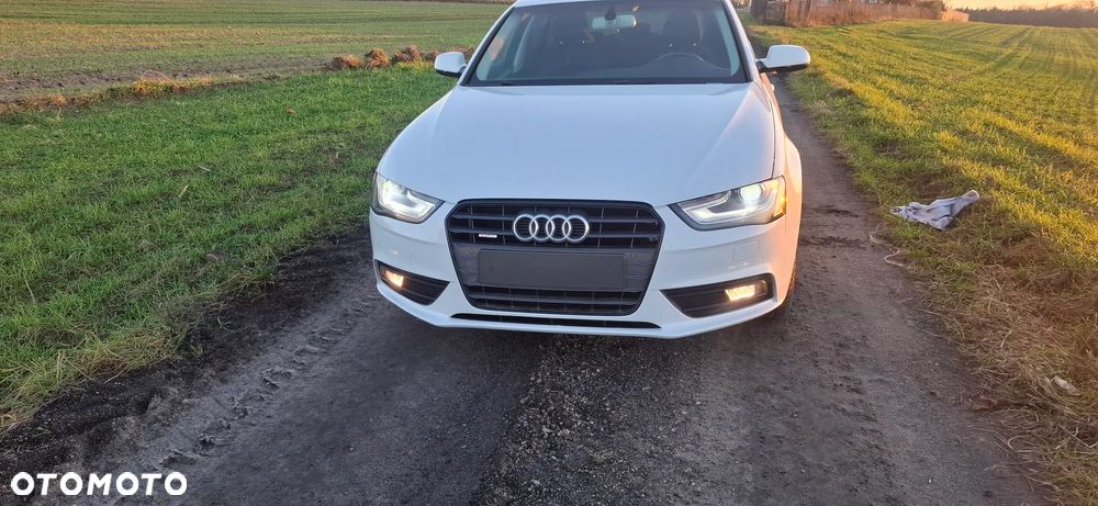 Audi A4 Avant 2.0 TDI Quattro - 14