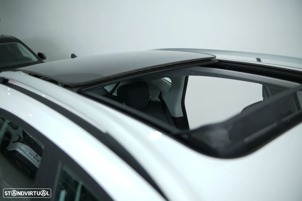 MG ZS EV 72.6 kWh Luxury - 14