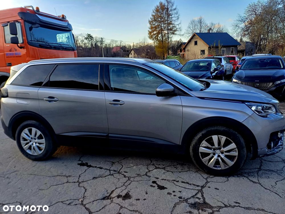 Peugeot 5008 1.5 BlueHDI Active S&S EAT8 - 2
