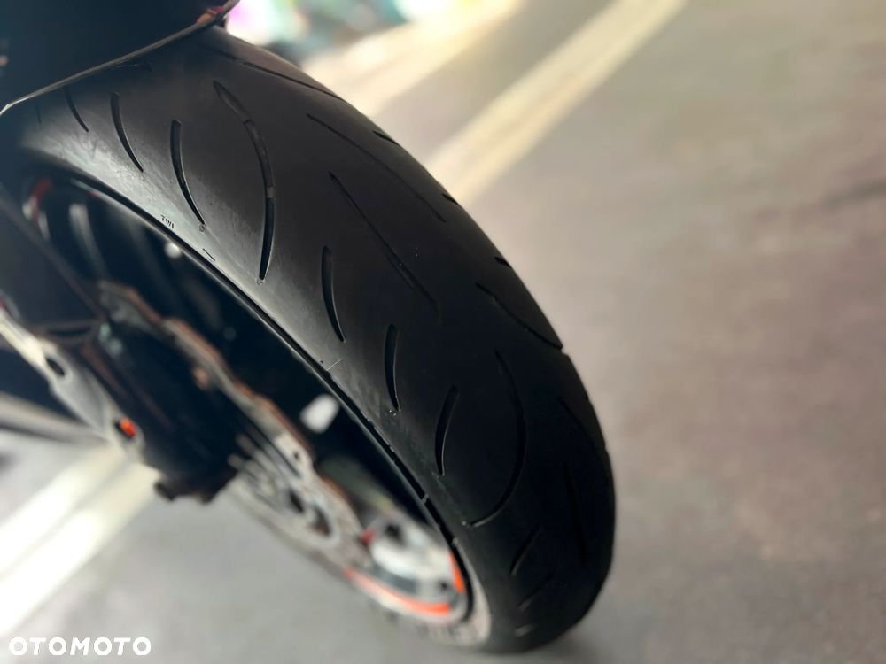 Suzuki GSX-R - 9