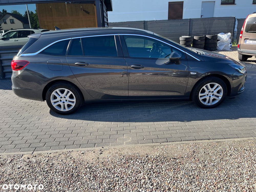 Opel Astra 1.4 T Enjoy S&S - 4