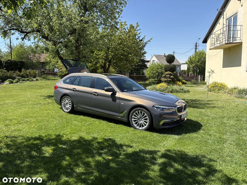 BMW Seria 5 530i xDrive Luxury Line - 26