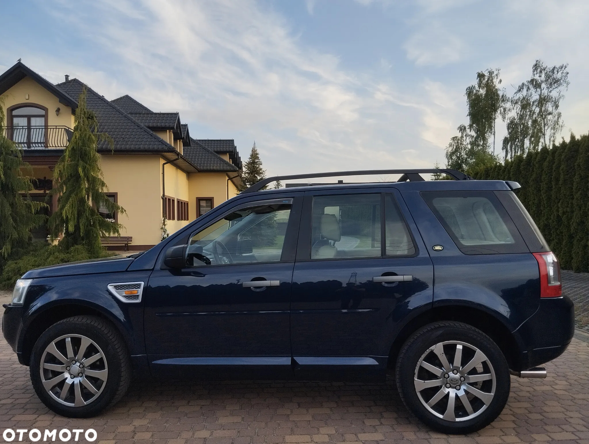Land Rover Freelander II 3.2 i6 HSE - 2