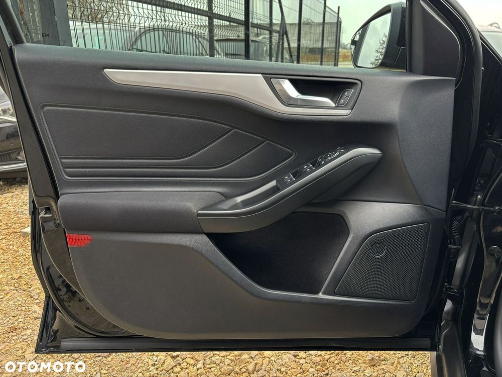 Ford Focus - 13
