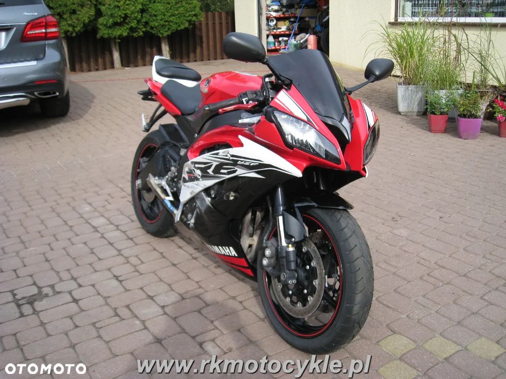 Yamaha R6 - 1